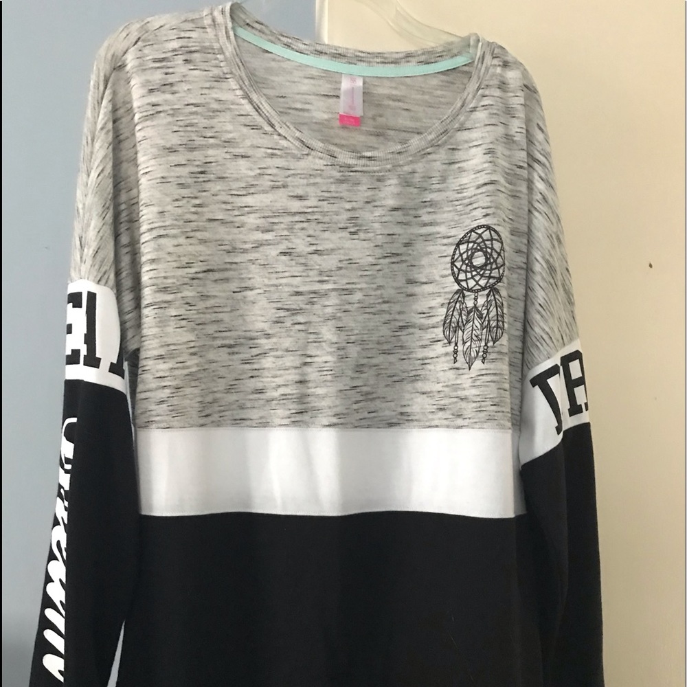 Juniors Sweatshirt